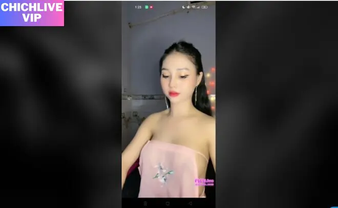 Mỹ Nhân Chichlive Show Hàng Vòng 1 Căng Tròn Gợi Tình Hình 3