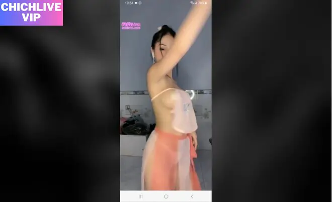 Mỹ Nhân Chichlive Show Hàng Vòng 1 Căng Tròn Gợi Tình Hình 4