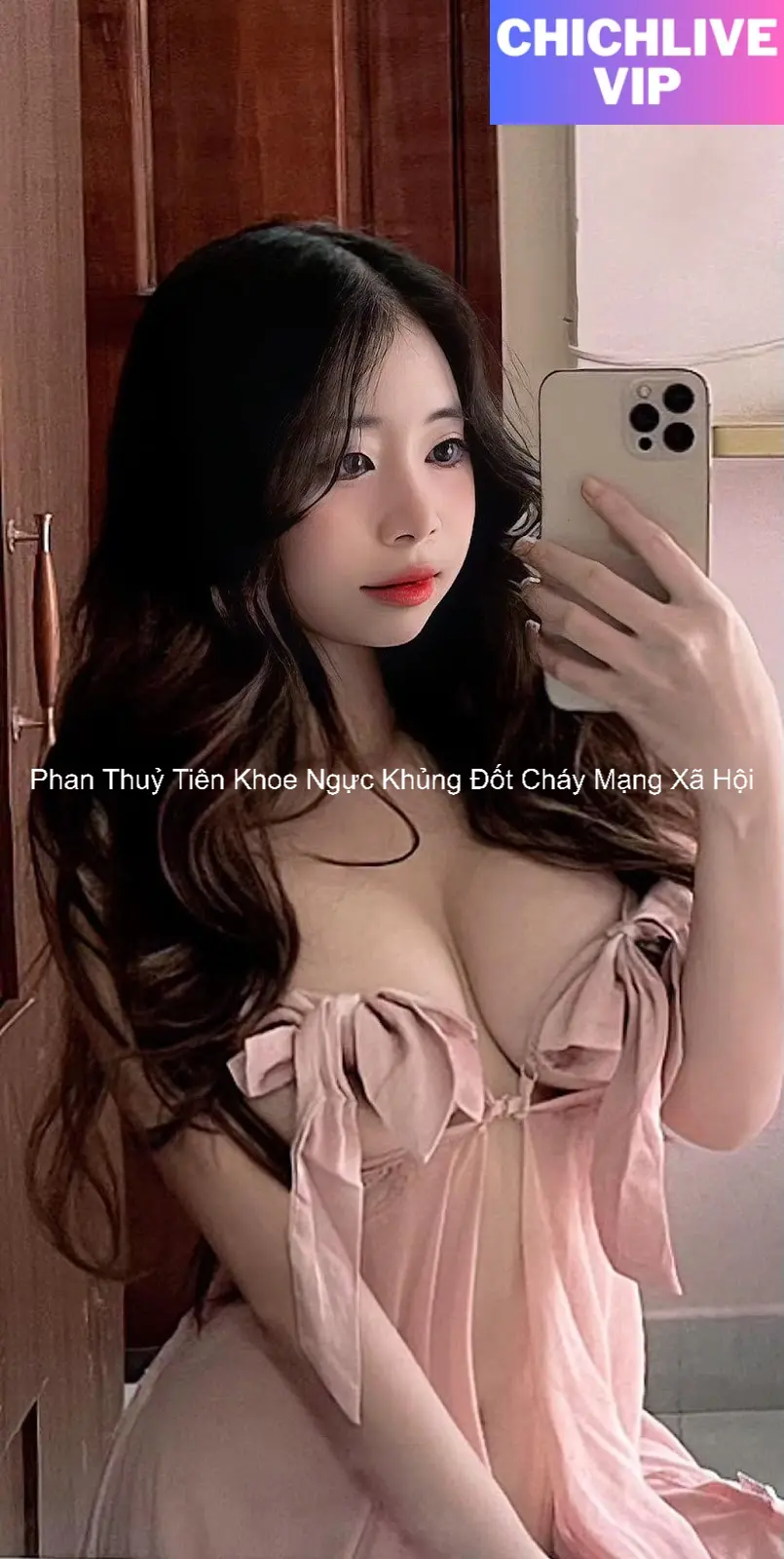 Phan Thuỷ Tiên Khoe Ngực Khủng Đốt Cháy Mạng Xã Hội 7